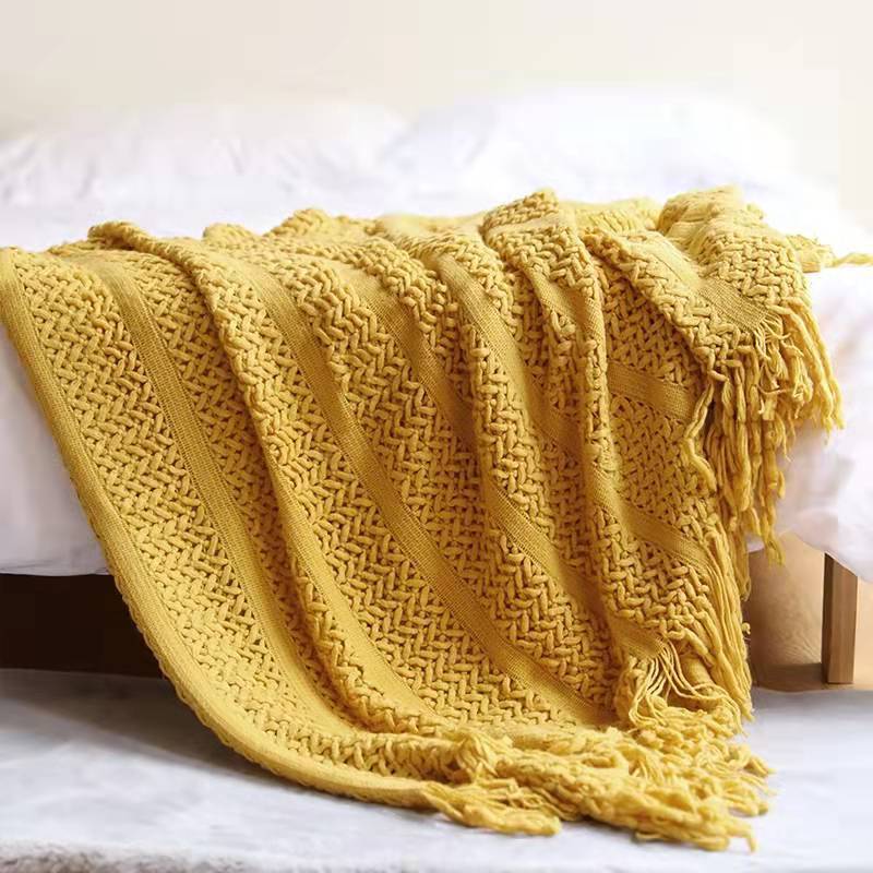 Knitted Cozy Chenille Throw Blanket